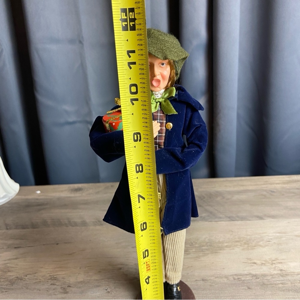 Boy Caroler Figurine with Trumpet and Gift, Blue Velvet Coat - Picture 10 of 12